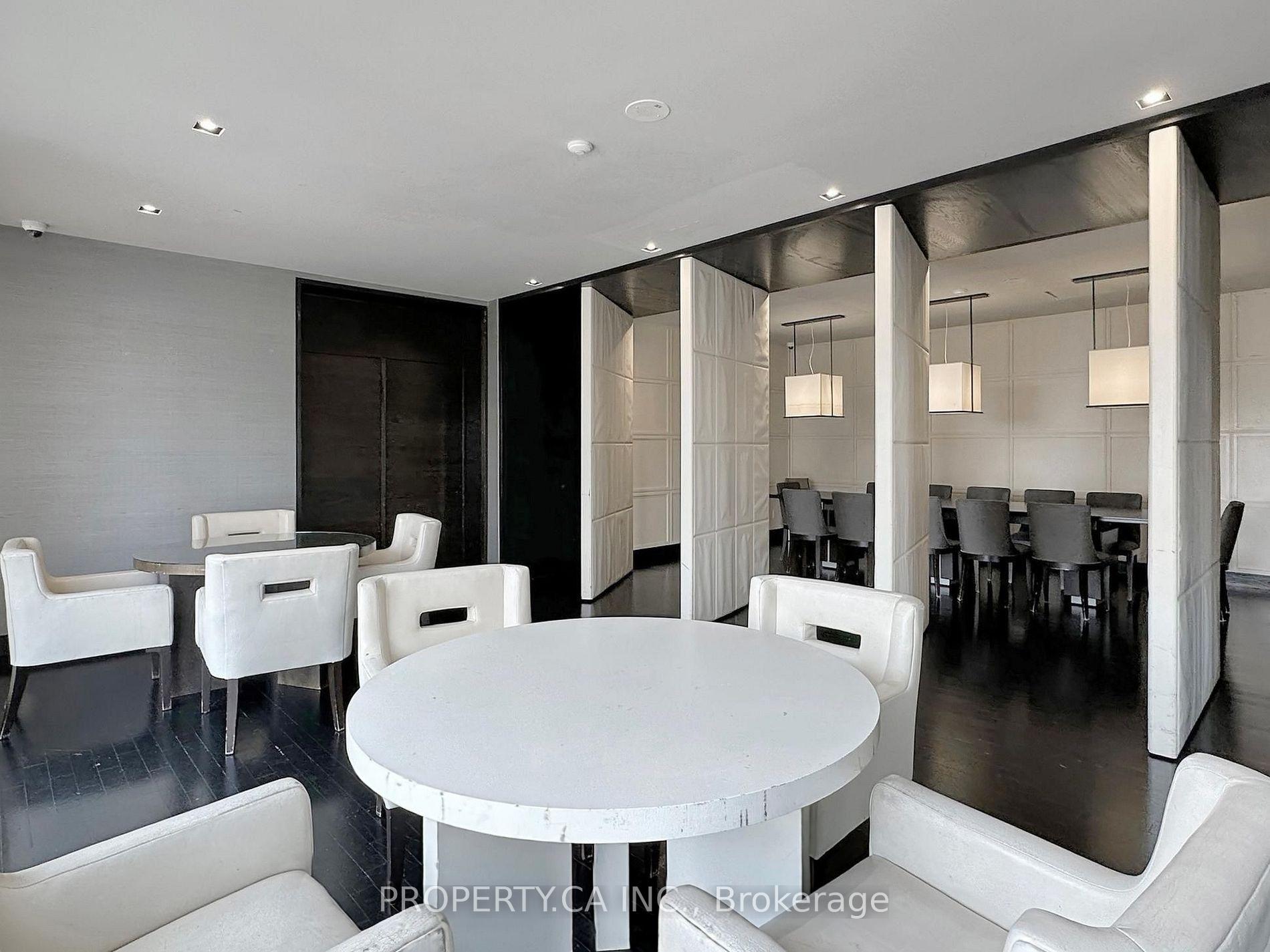 Photo 31 of Unit 406, 21 Scollard Street, Toronto, The Annex — HOMEH