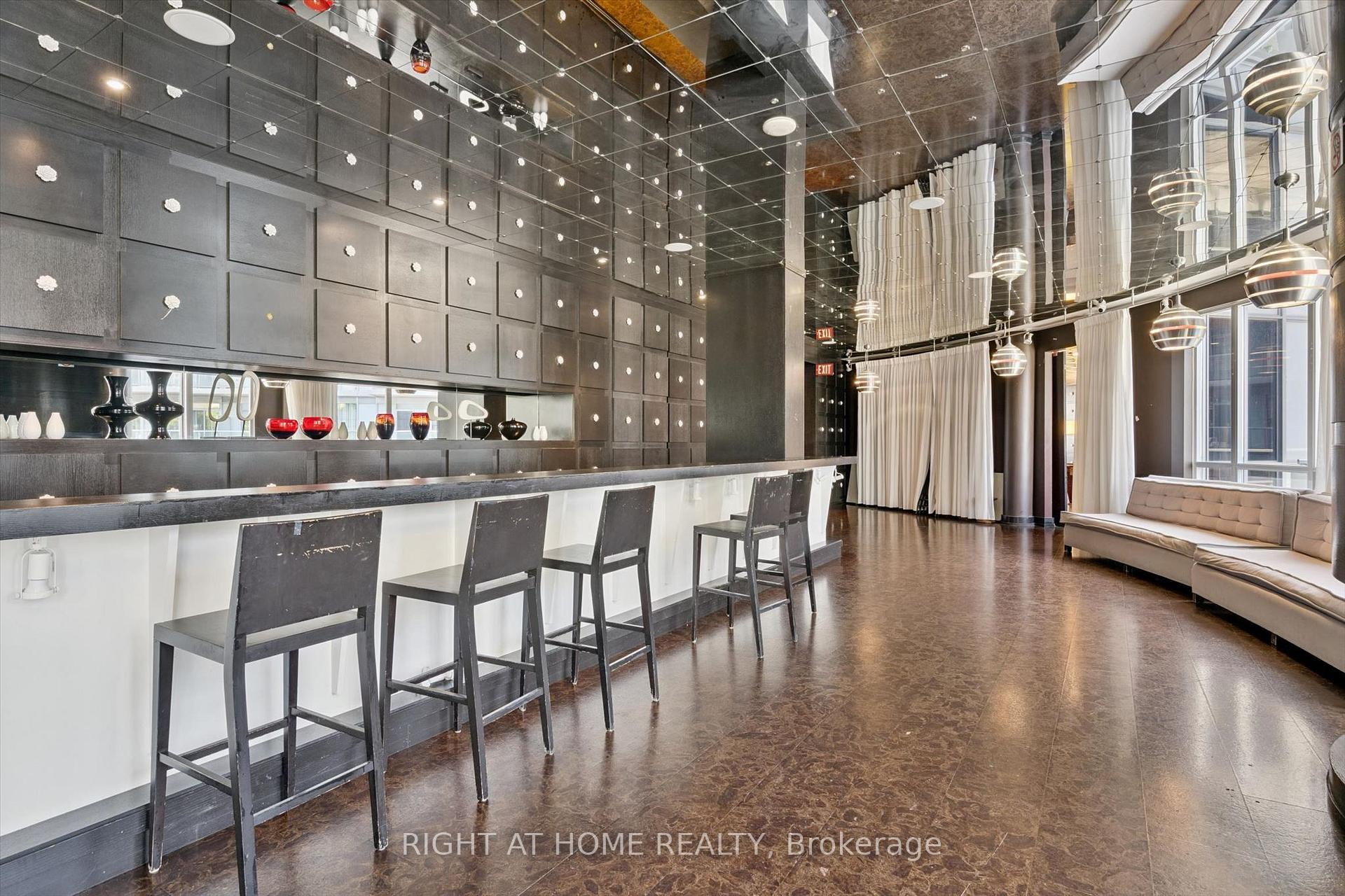 Photo 23 of Unit 1508, 20 Blue Jays Way, Toronto, Waterfront Communities — HOMEH