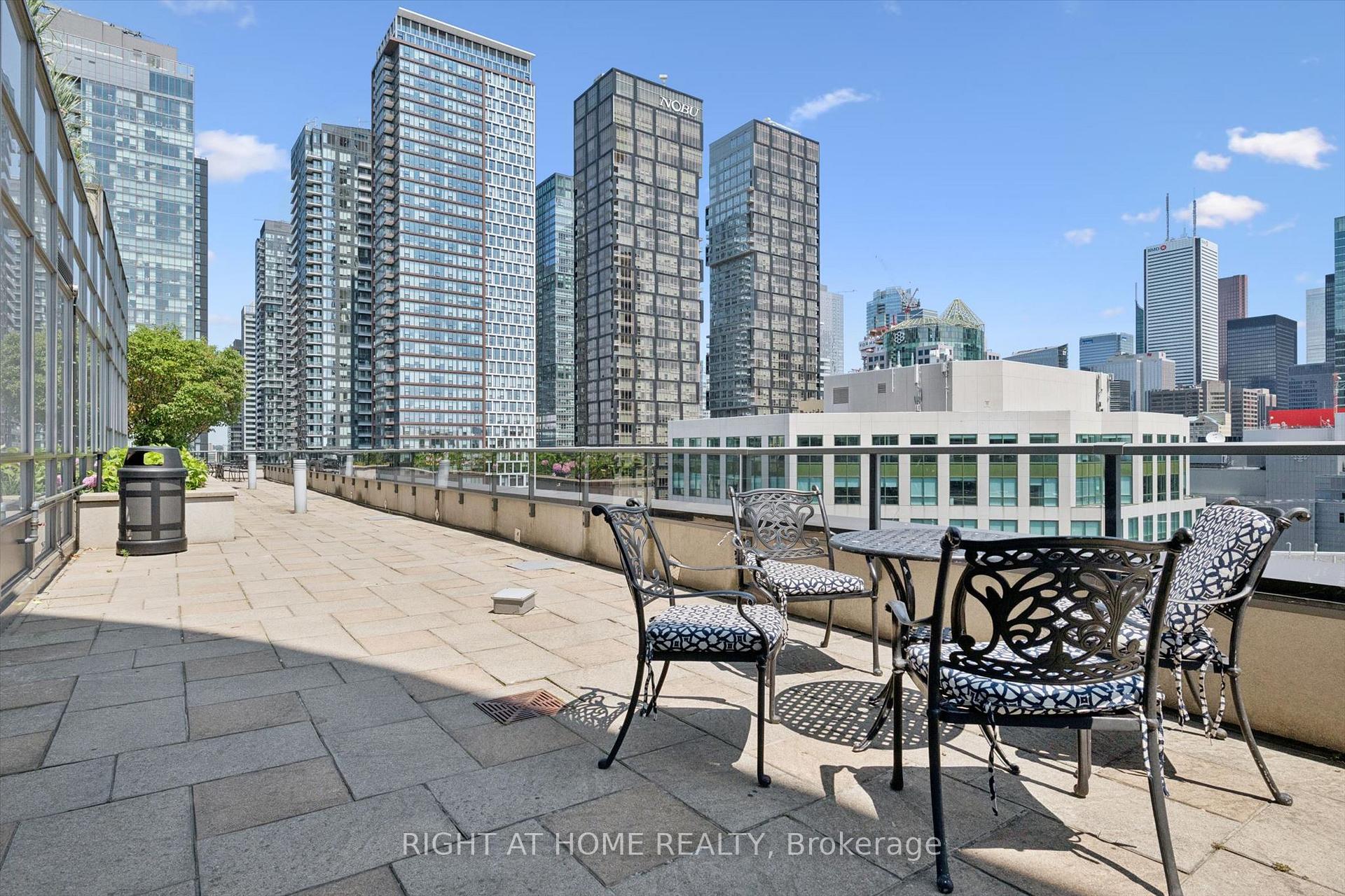 Photo 28 of Unit 1508, 20 Blue Jays Way, Toronto, Waterfront Communities — HOMEH