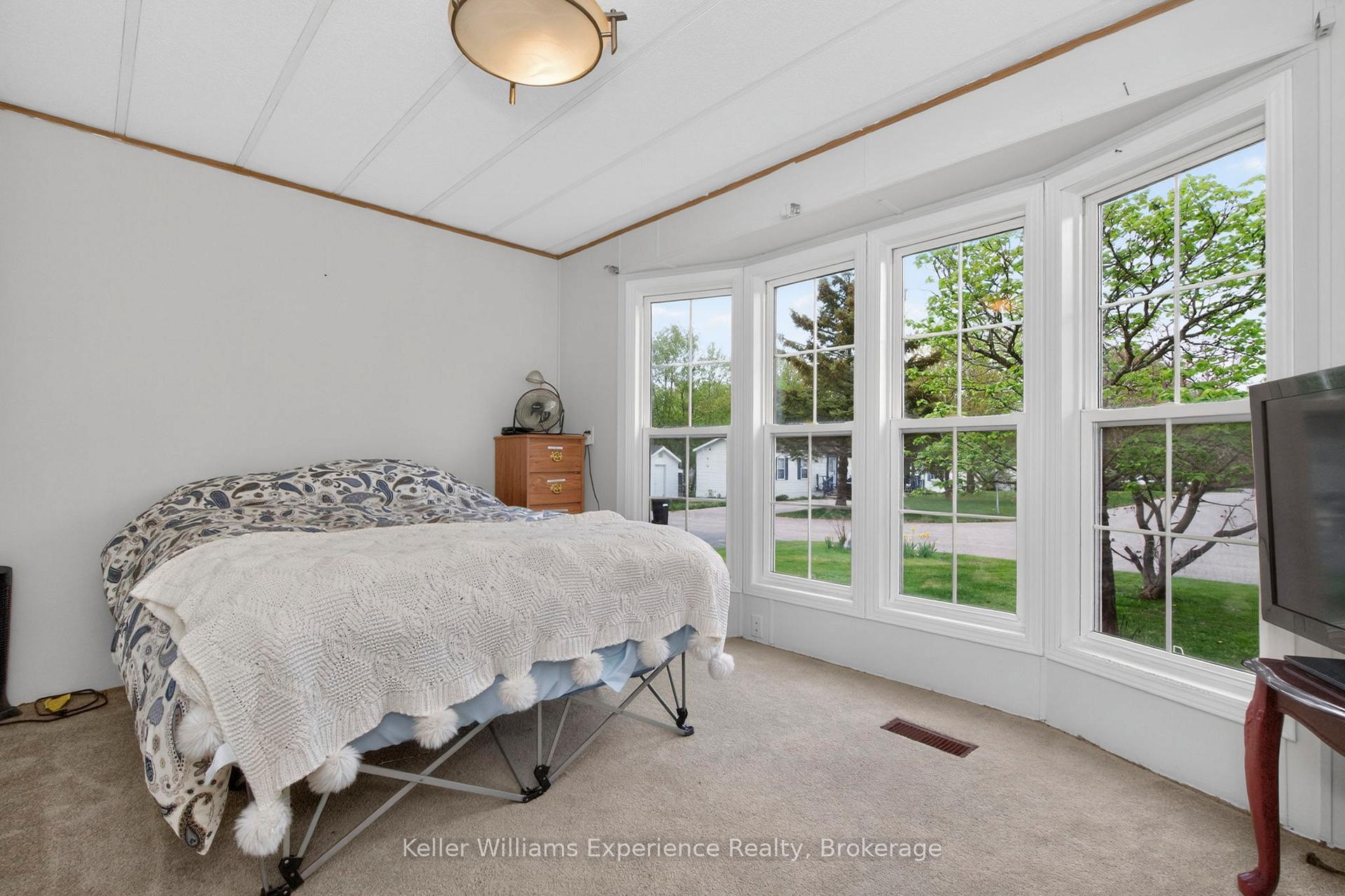 Photo 22 of Unit 15, 5411 Elliott Side Road, Tay, Rural Tay — HOMEH