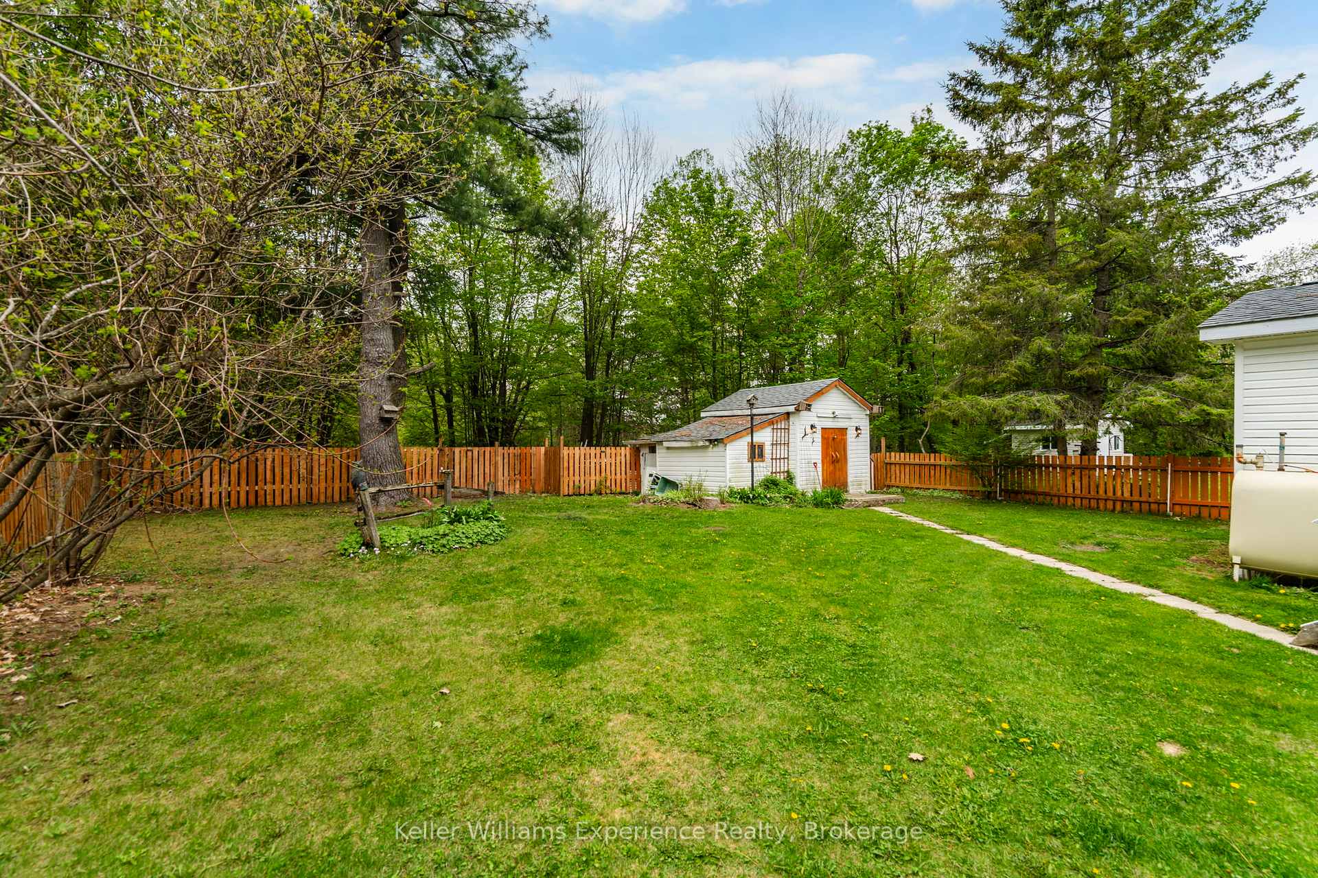 Photo 32 of Unit 15, 5411 Elliott Side Road, Tay, Rural Tay — HOMEH