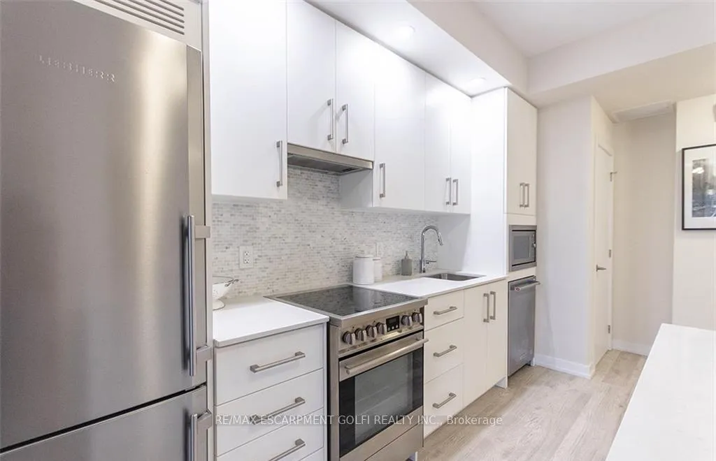 Photo 13 of Unit 310, 10 Esplanade Lane, Grimsby, Grimsby Beach — HOMEH