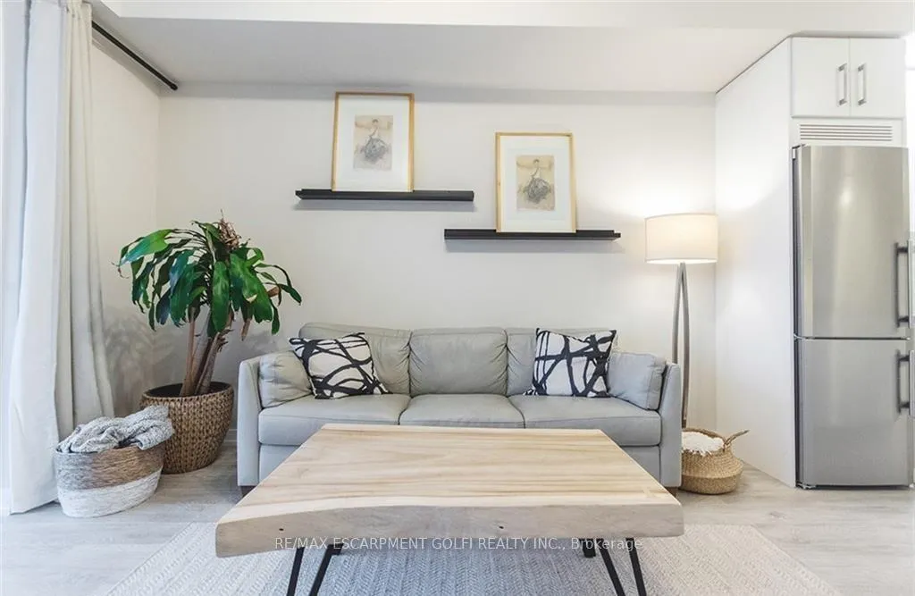 Photo 16 of Unit 310, 10 Esplanade Lane, Grimsby, Grimsby Beach — HOMEH