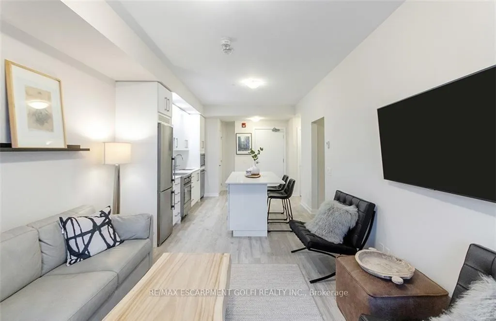 Photo 17 of Unit 310, 10 Esplanade Lane, Grimsby, Grimsby Beach — HOMEH