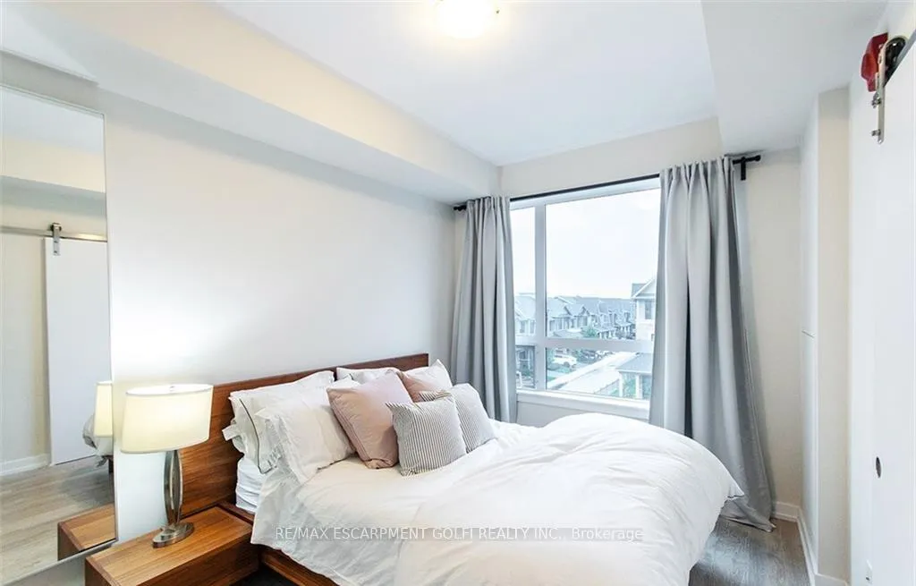 Photo 21 of Unit 310, 10 Esplanade Lane, Grimsby, Grimsby Beach — HOMEH