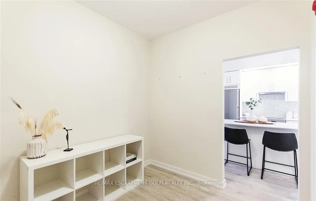 Photo 24 of Unit 310, 10 Esplanade Lane, Grimsby, Grimsby Beach — HOMEH