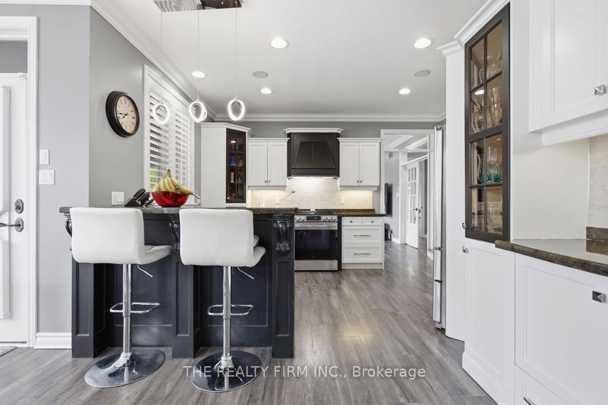 Photo 8 of 552 Mcgarrell Place, London, North R — HOMEH