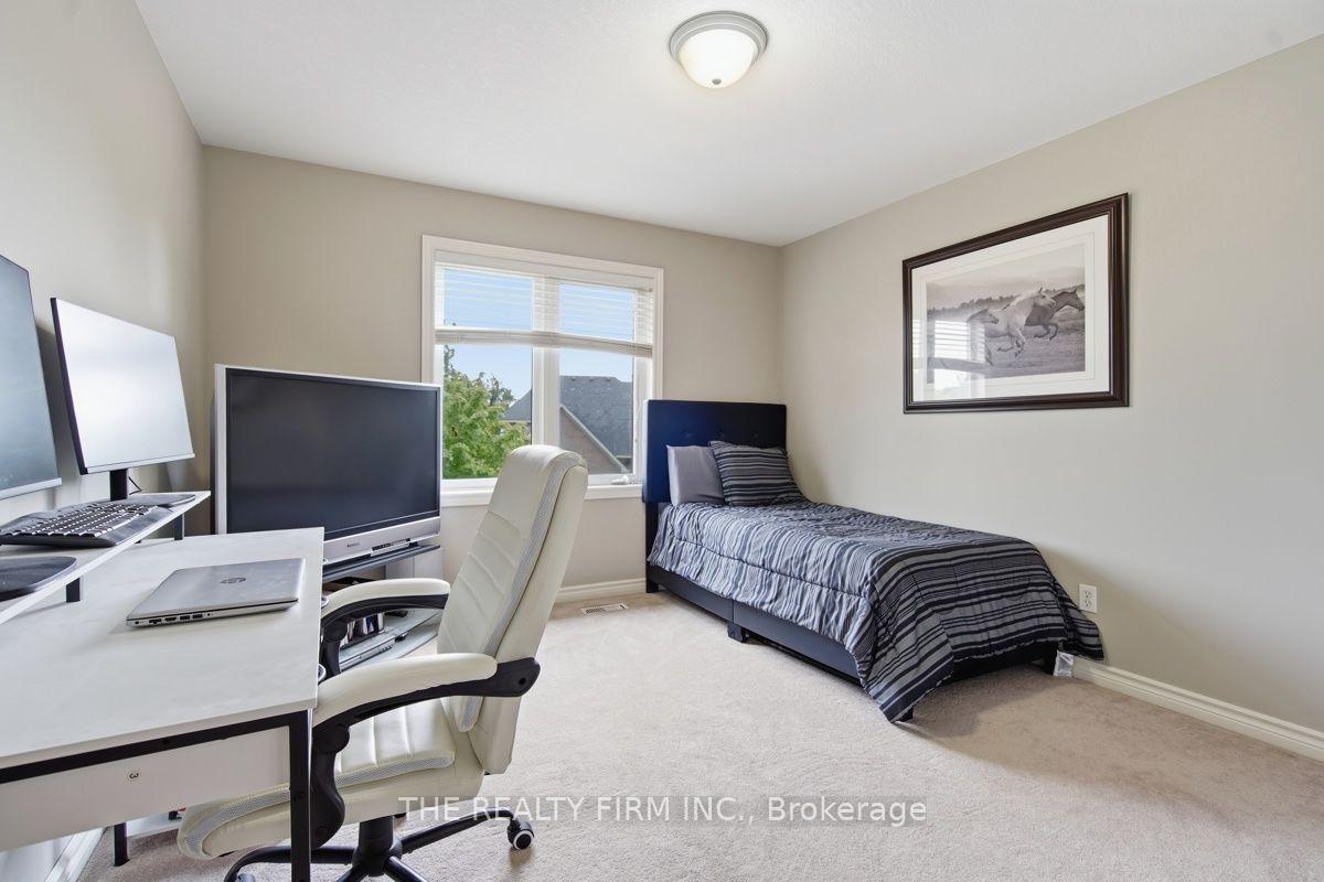 Photo 28 of 552 Mcgarrell Place, London, North R — HOMEH