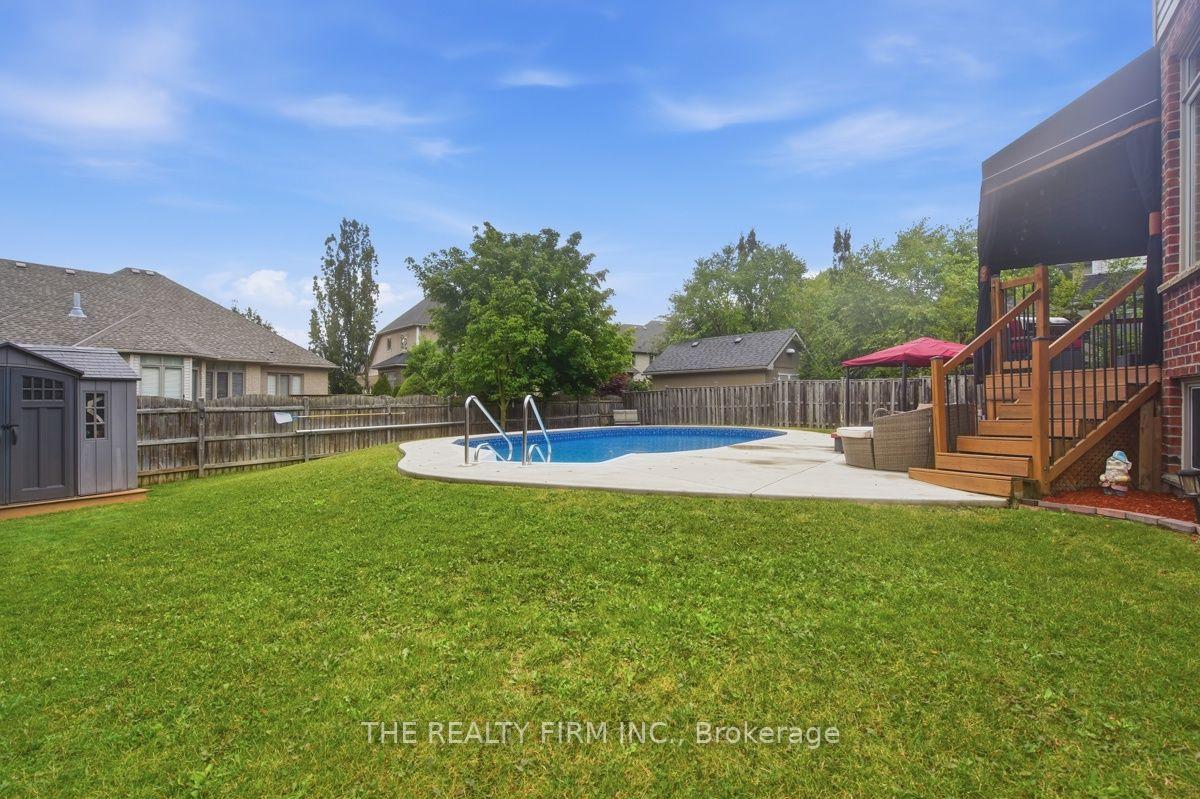 Photo 39 of 552 Mcgarrell Place, London, North R — HOMEH