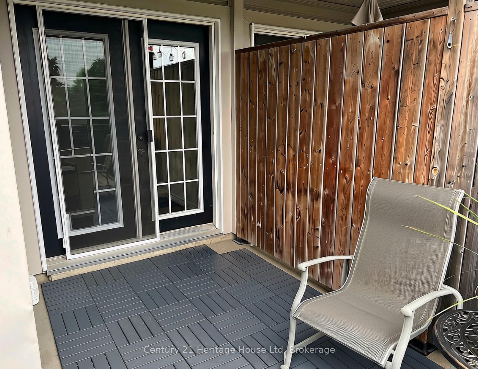 Photo 16 of Unit B, 654 Woodlawn Road, Guelph, Victoria North — HOMEH