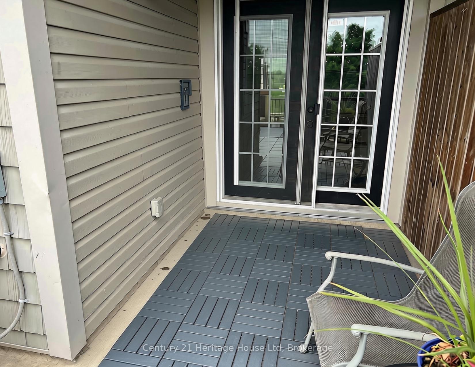 Photo 17 of Unit B, 654 Woodlawn Road, Guelph, Victoria North — HOMEH