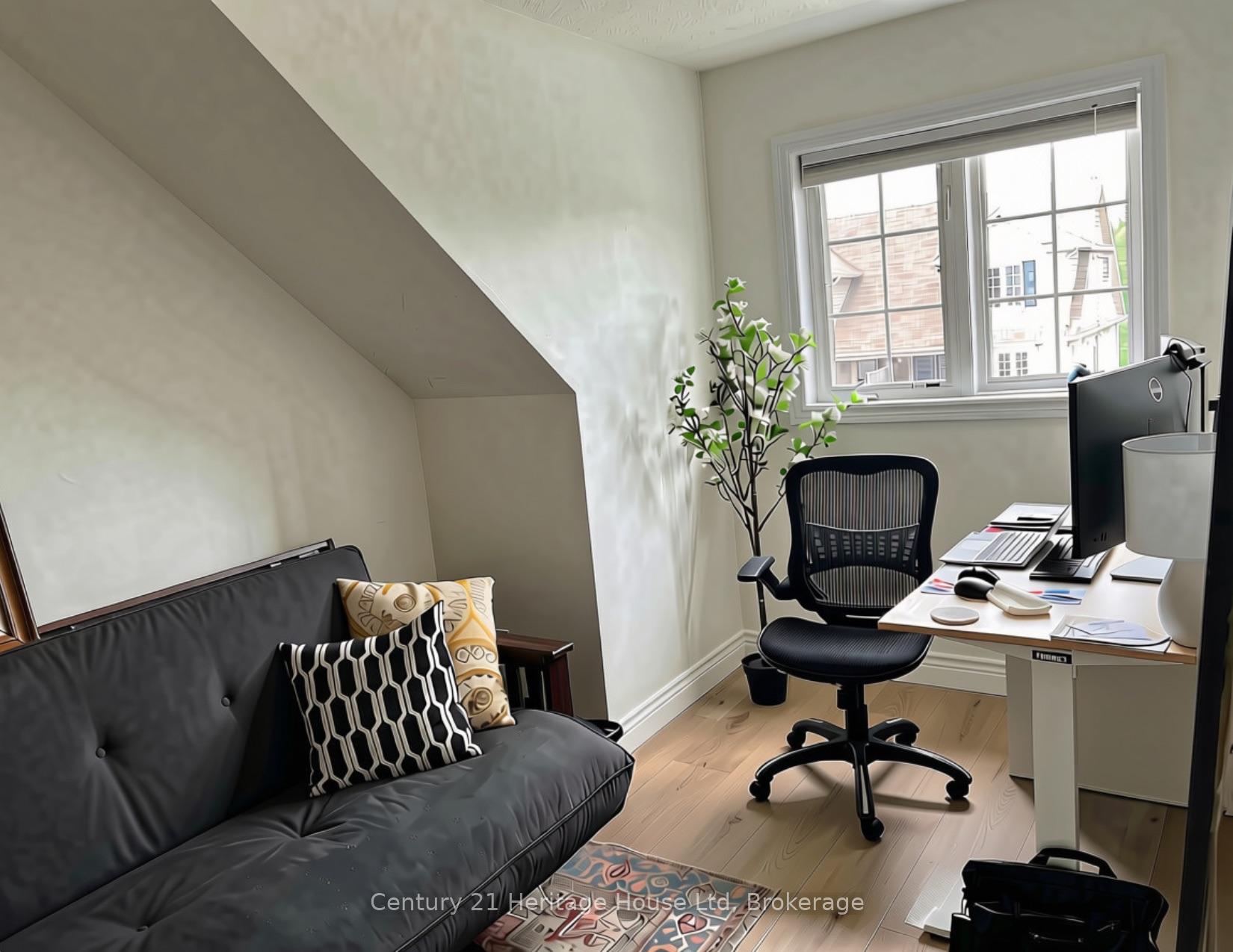 Photo 26 of Unit B, 654 Woodlawn Road, Guelph, Victoria North — HOMEH