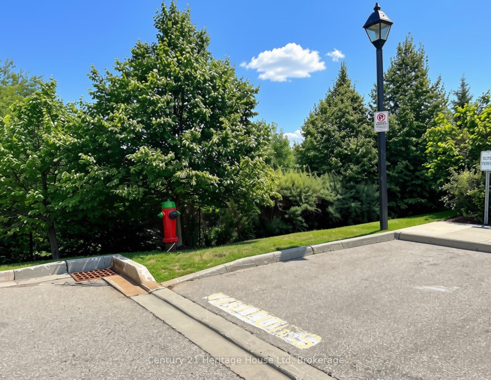 Photo 37 of Unit B, 654 Woodlawn Road, Guelph, Victoria North — HOMEH