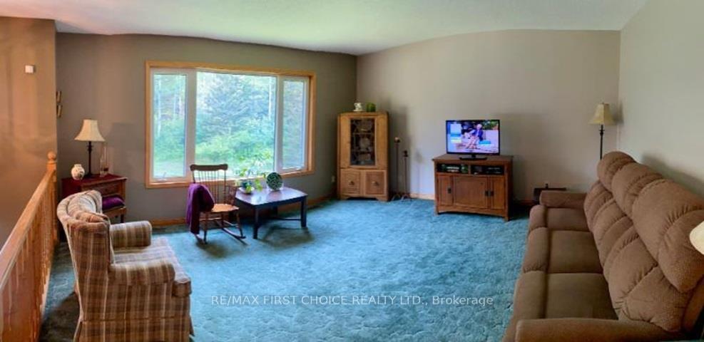 Photo 5 of 200 Kline Road, Thunder Bay, McIntyre South — HOMEH