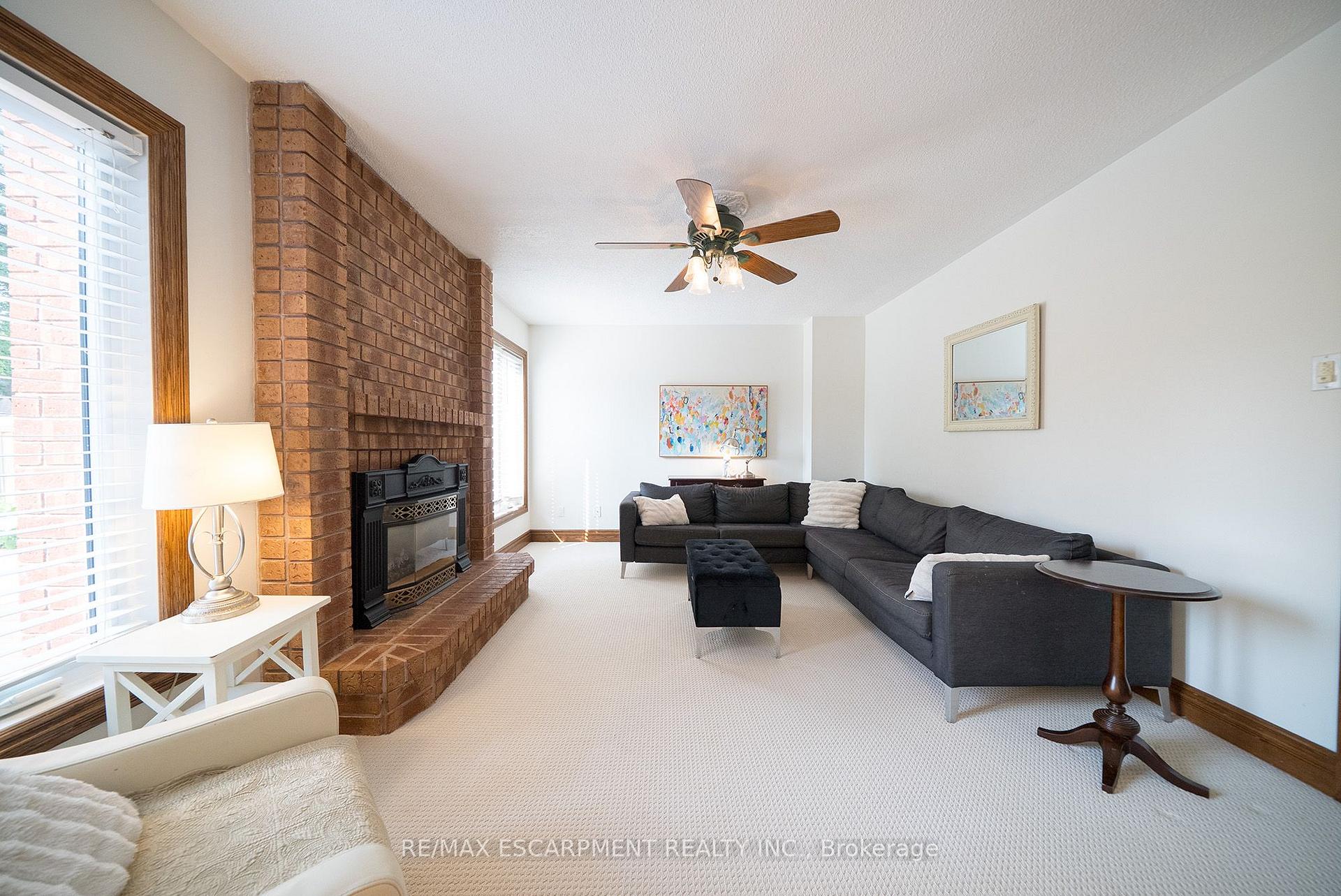 Photo 18 of 42 Muirhead Crescent, Brantford, Fairview - Brantford — HOMEH