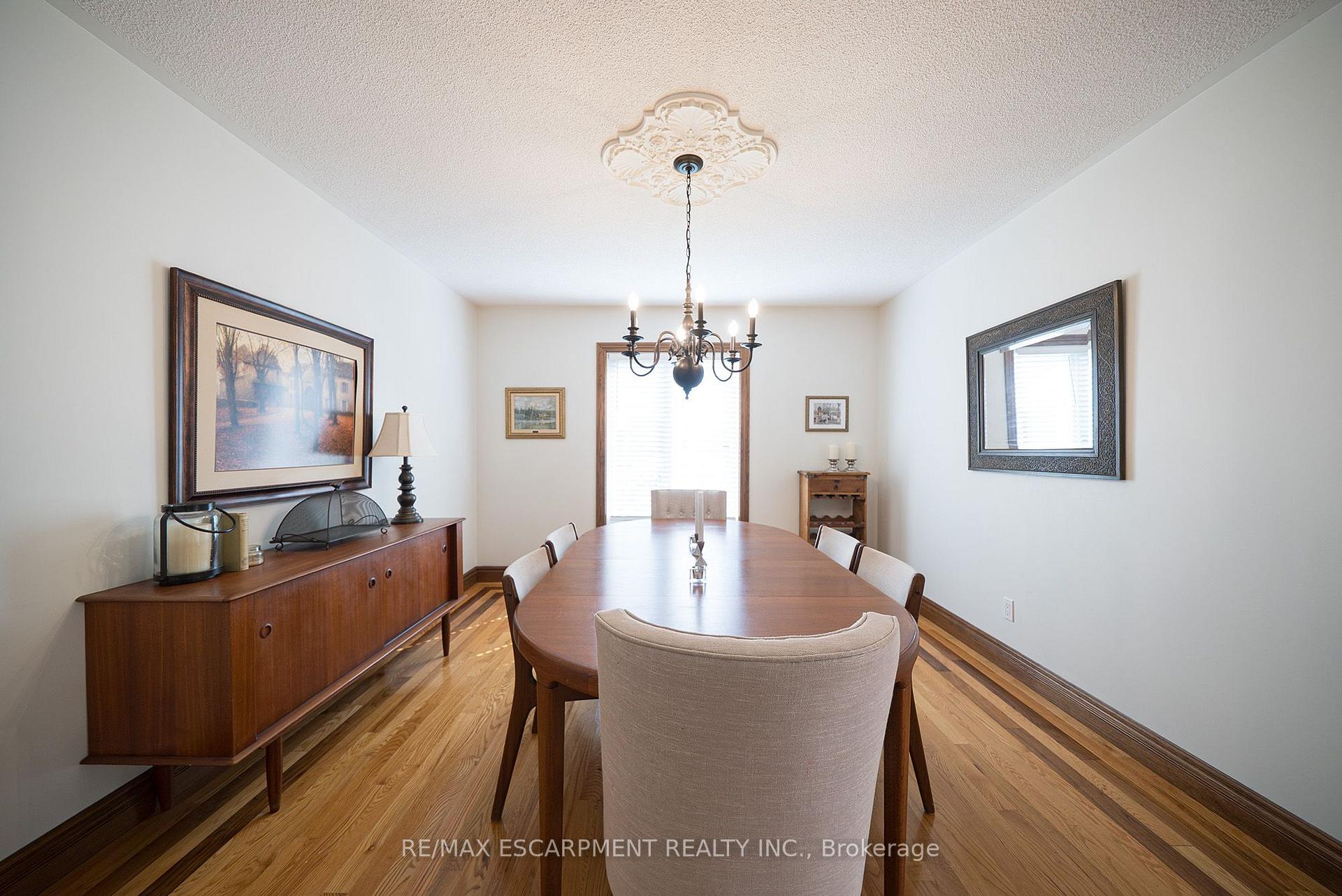 Photo 20 of 42 Muirhead Crescent, Brantford, Fairview - Brantford — HOMEH