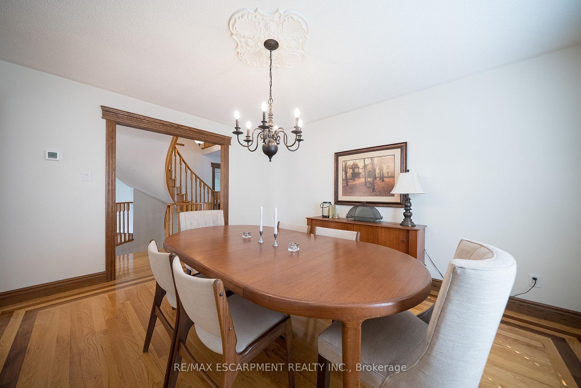 Photo 21 of 42 Muirhead Crescent, Brantford, Fairview - Brantford — HOMEH