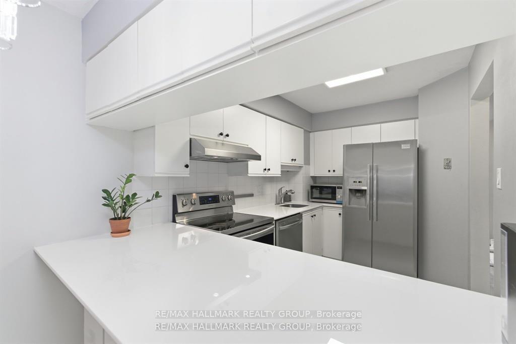 Photo 13 of Unit 3, 390 Briston Private, Ottawa, Hunt Club Park — HOMEH