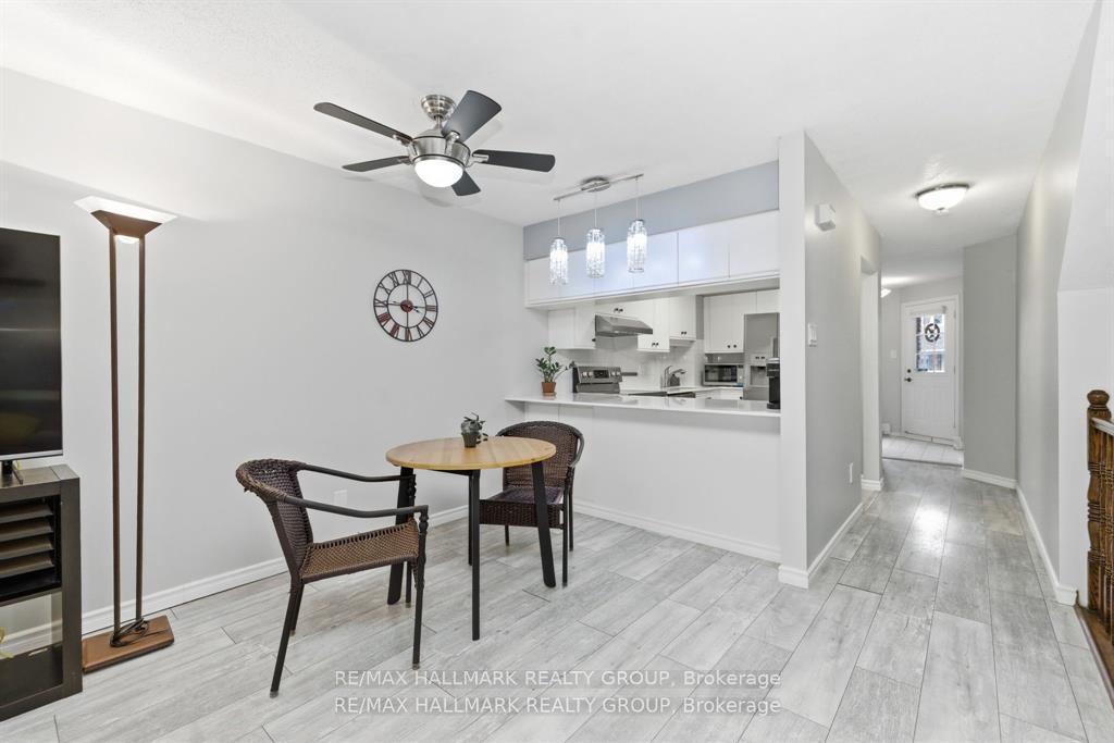Photo 14 of Unit 3, 390 Briston Private, Ottawa, Hunt Club Park — HOMEH