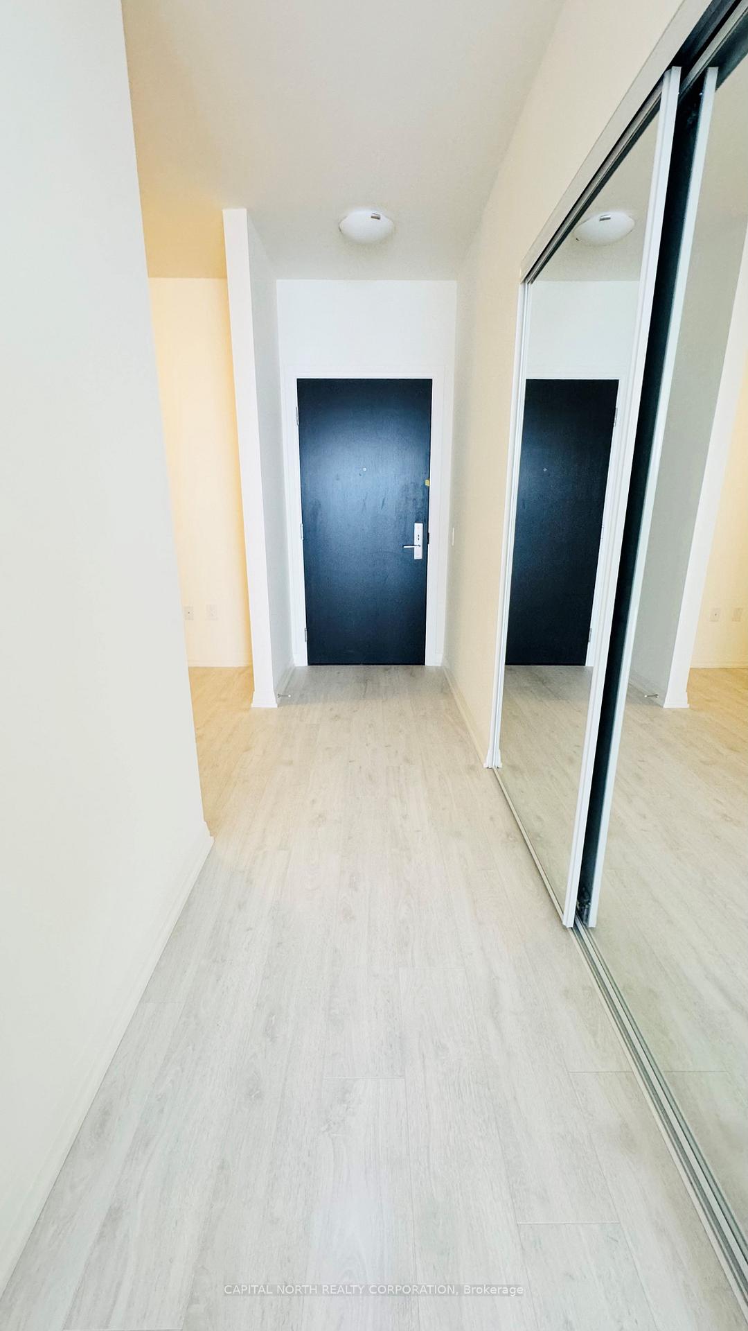 Photo 5 of Unit 2022, 9000 Jane Street, Vaughan, Vellore Village — HOMEH