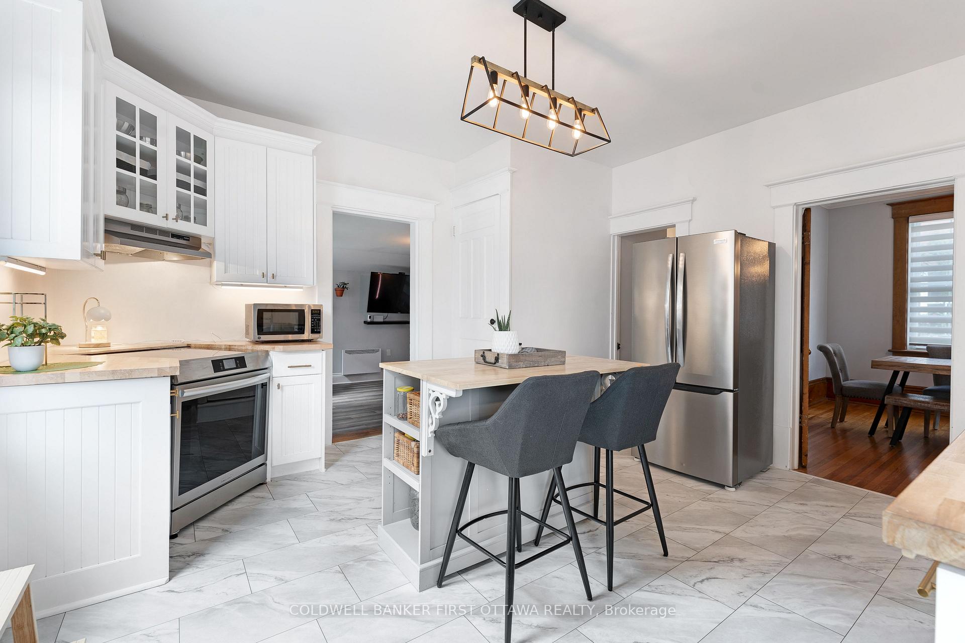 Photo 13 of 20 McEwen Avenue, Smiths Falls, Smiths Falls — HOMEH