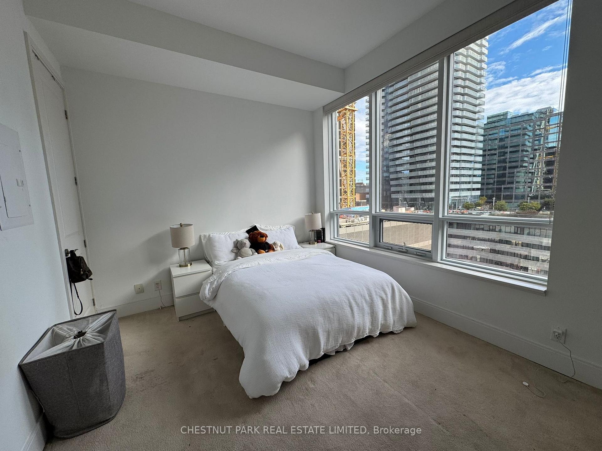 Photo 2 of Unit 1102, 21 Balmuto Street, Toronto, Bay Street Corridor — HOMEH