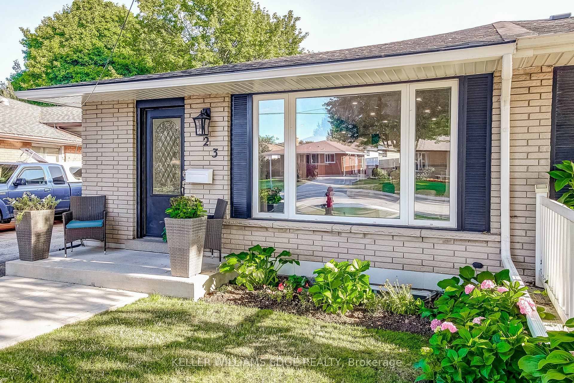 Photo 49 of 323 Cranbrook Drive, Hamilton, Gilkson — HOMEH