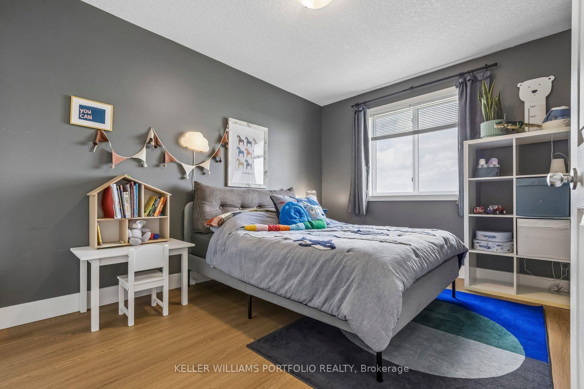 Photo 26 of 775 Klosters Drive, Waterloo, Clair Hills — HOMEH
