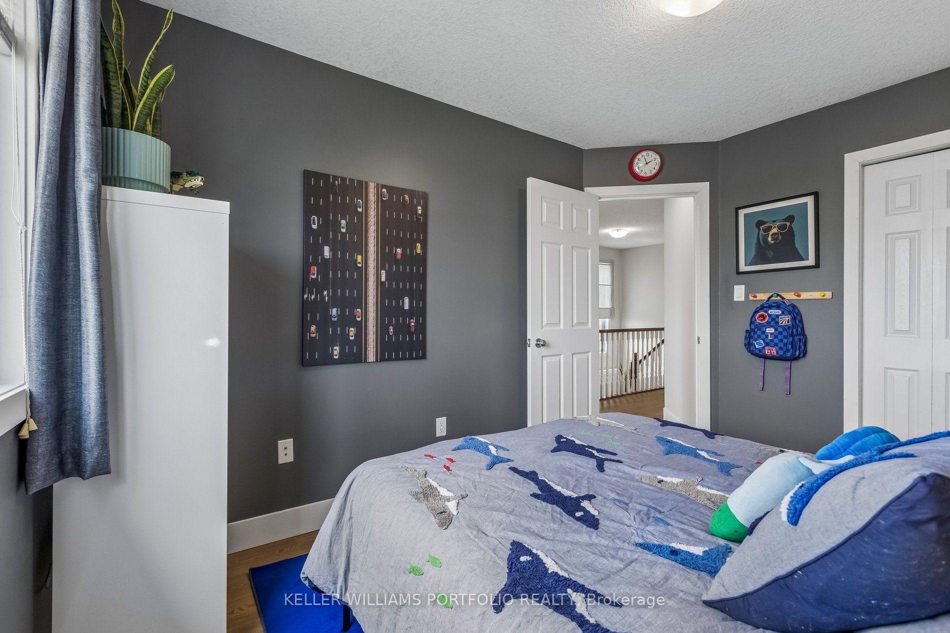 Photo 27 of 775 Klosters Drive, Waterloo, Clair Hills — HOMEH