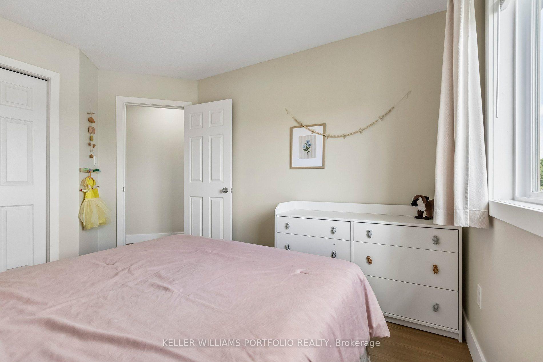 Photo 29 of 775 Klosters Drive, Waterloo, Clair Hills — HOMEH