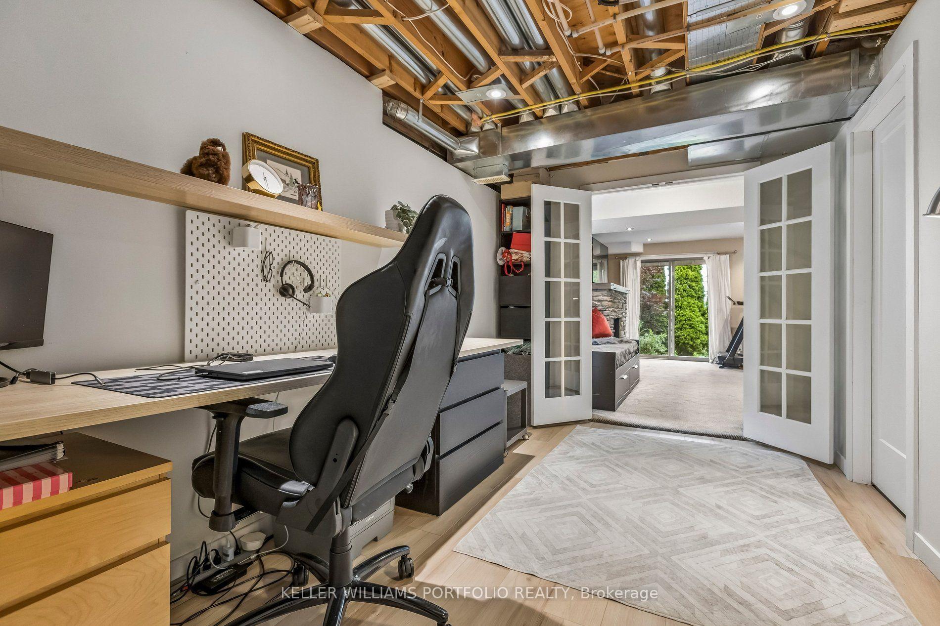 Photo 35 of 775 Klosters Drive, Waterloo, Clair Hills — HOMEH