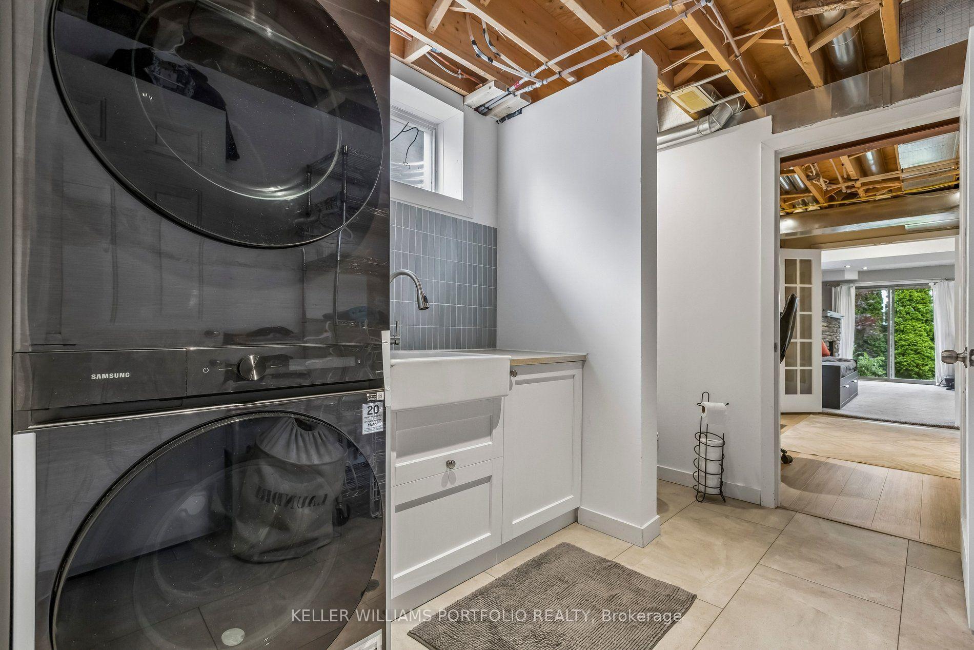 Photo 37 of 775 Klosters Drive, Waterloo, Clair Hills — HOMEH