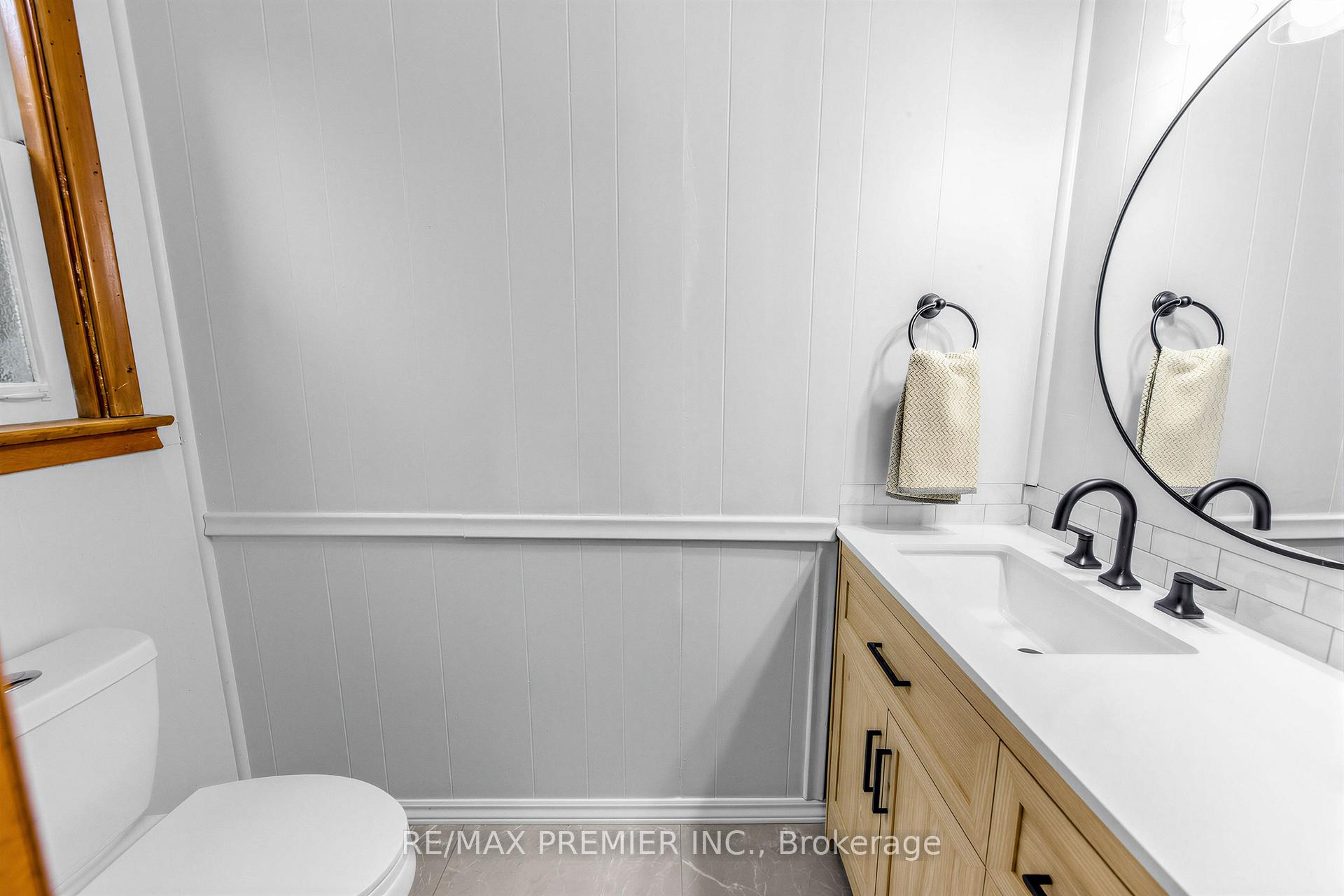 Photo 39 of 21 Halbadier Place, Etobicoke, Islington-City Centre West — HOMEH