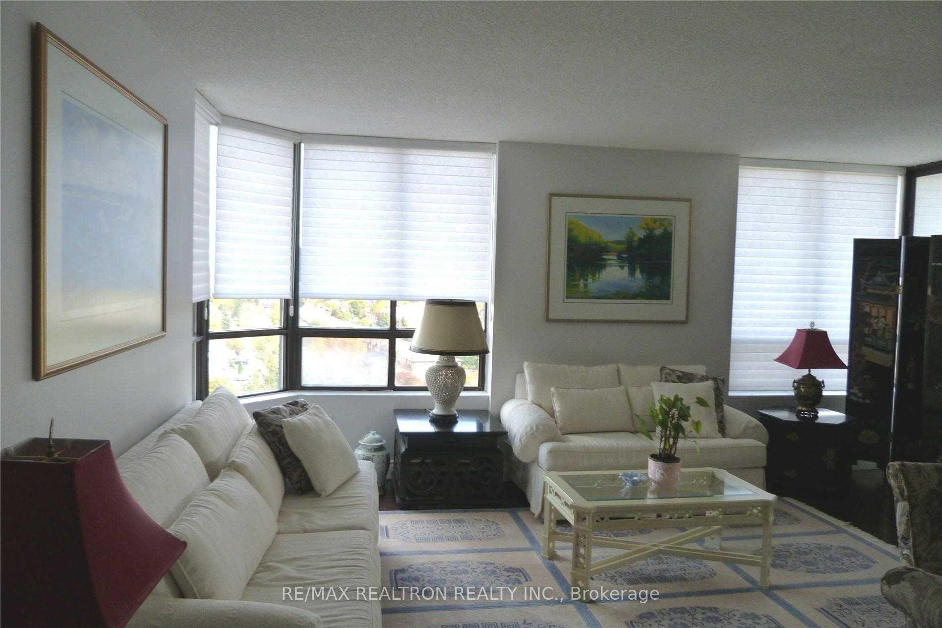 Photo 9 of Unit 804, 7601 Bathurst Street, Vaughan, Crestwood-Springfarm-Yorkhill — HOMEH