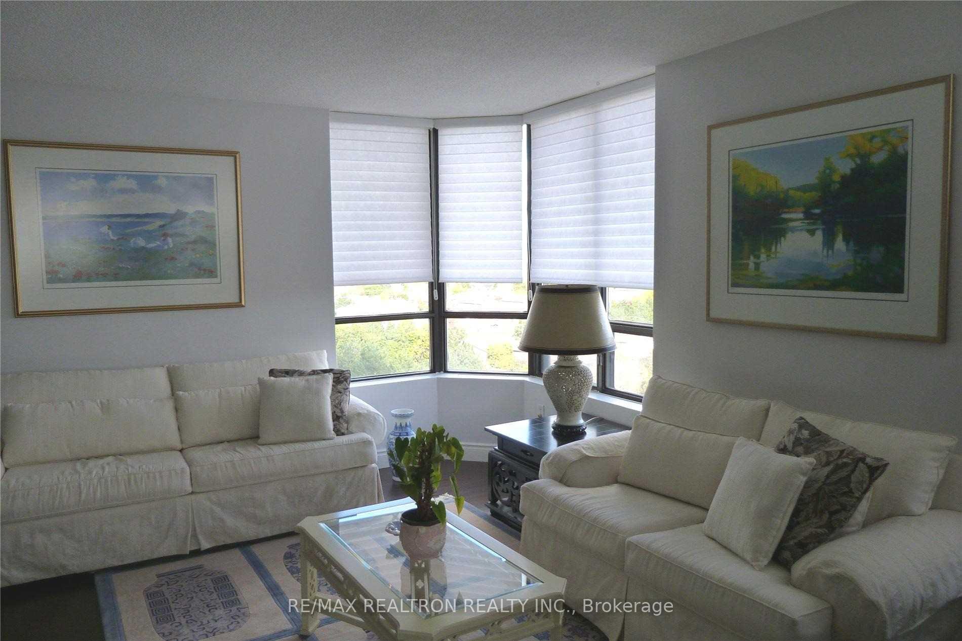 Photo 11 of Unit 804, 7601 Bathurst Street, Vaughan, Crestwood-Springfarm-Yorkhill — HOMEH