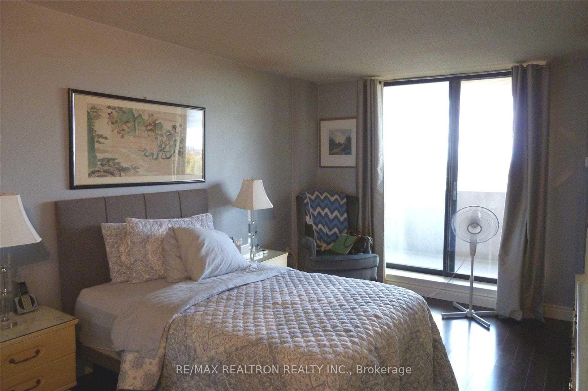 Photo 12 of Unit 804, 7601 Bathurst Street, Vaughan, Crestwood-Springfarm-Yorkhill — HOMEH