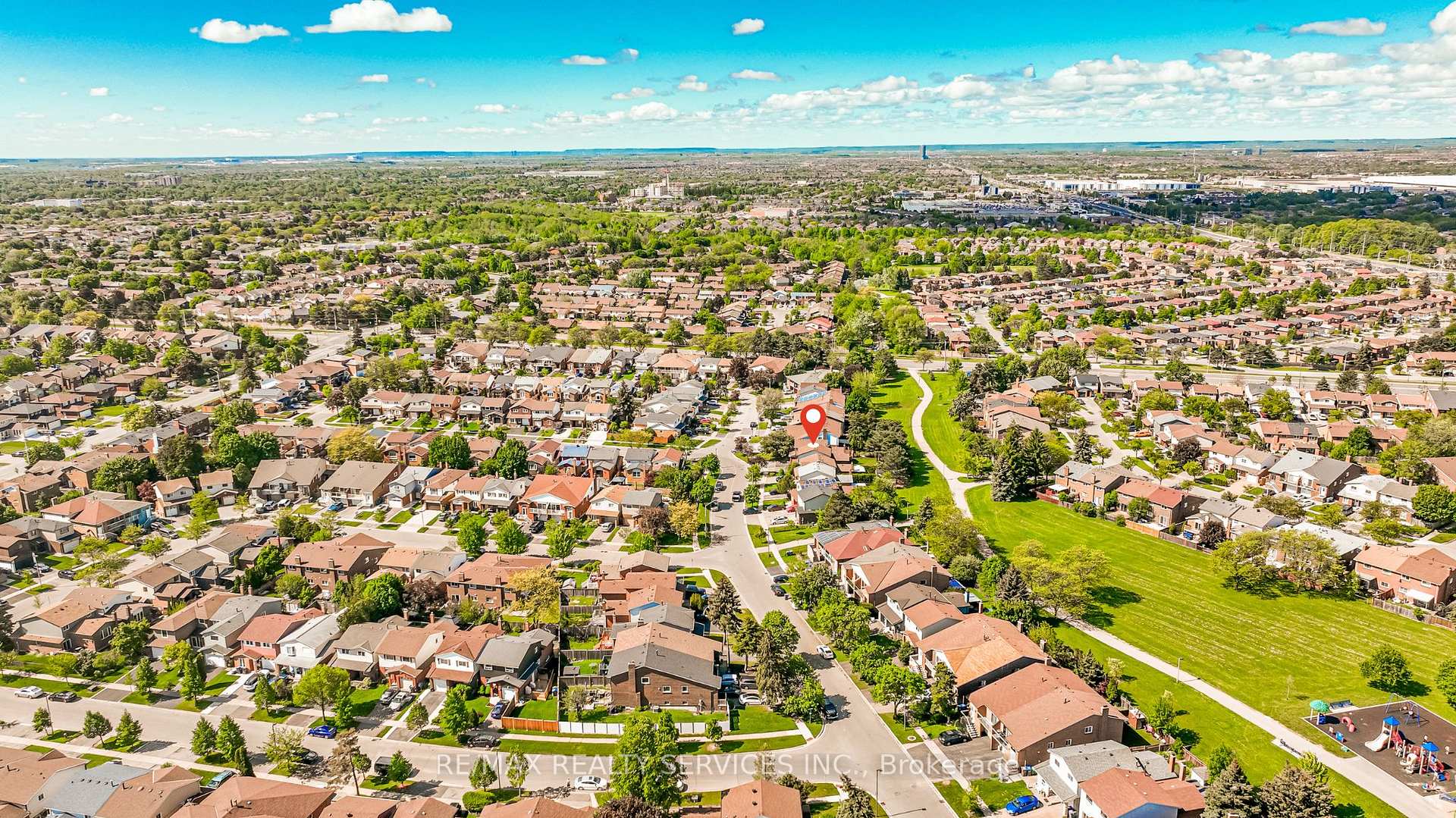 Photo 49 of 32 Winterfold Drive, Brampton, Madoc — HOMEH
