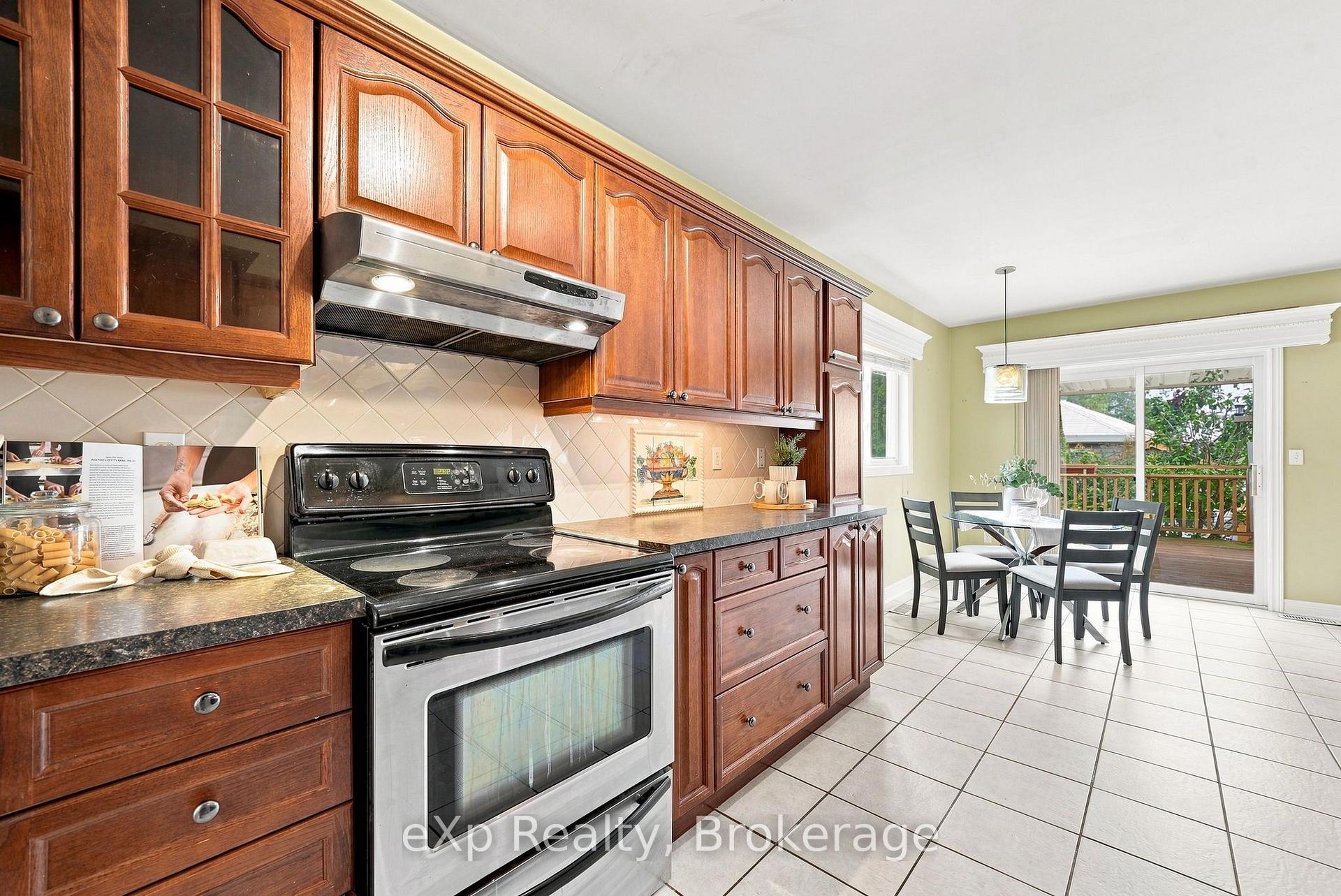 Photo 11 of 64 Huffman Avenue, Port Hope — HOMEH