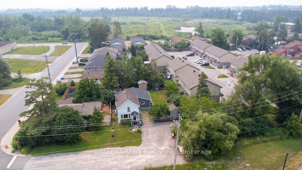 Photo 3 of 59 George Street W, Kawartha Lakes, Lindsay — HOMEH