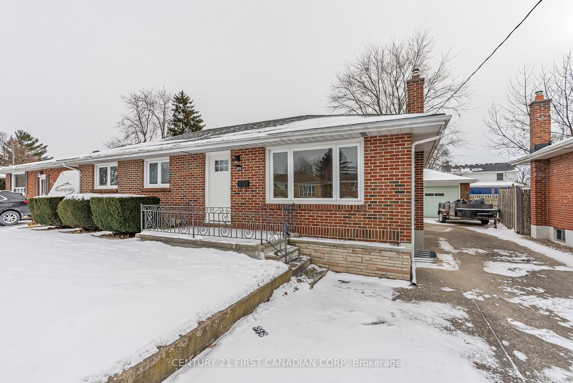 Photo 5 of Unit Upper, 177 Myrtle Street, St. Thomas — HOMEH