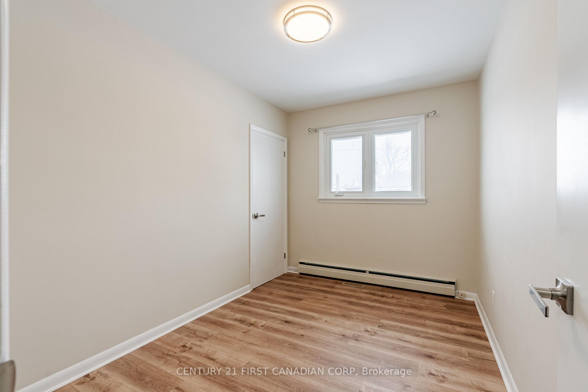 Photo 16 of Unit Upper, 177 Myrtle Street, St. Thomas — HOMEH
