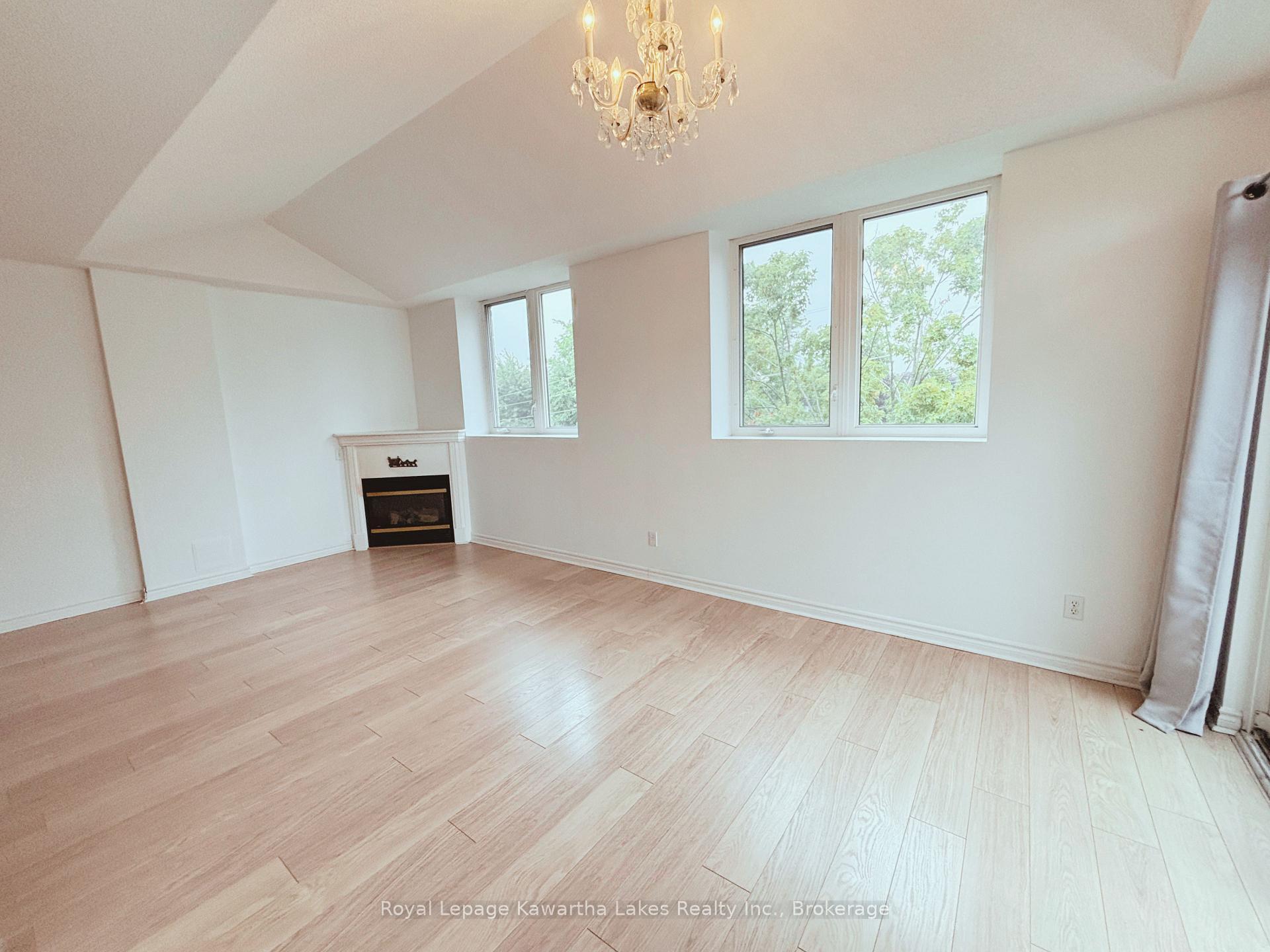 Photo 8 of Unit 404, 51 Rivermill Boulevard, Kawartha Lakes, Lindsay — HOMEH