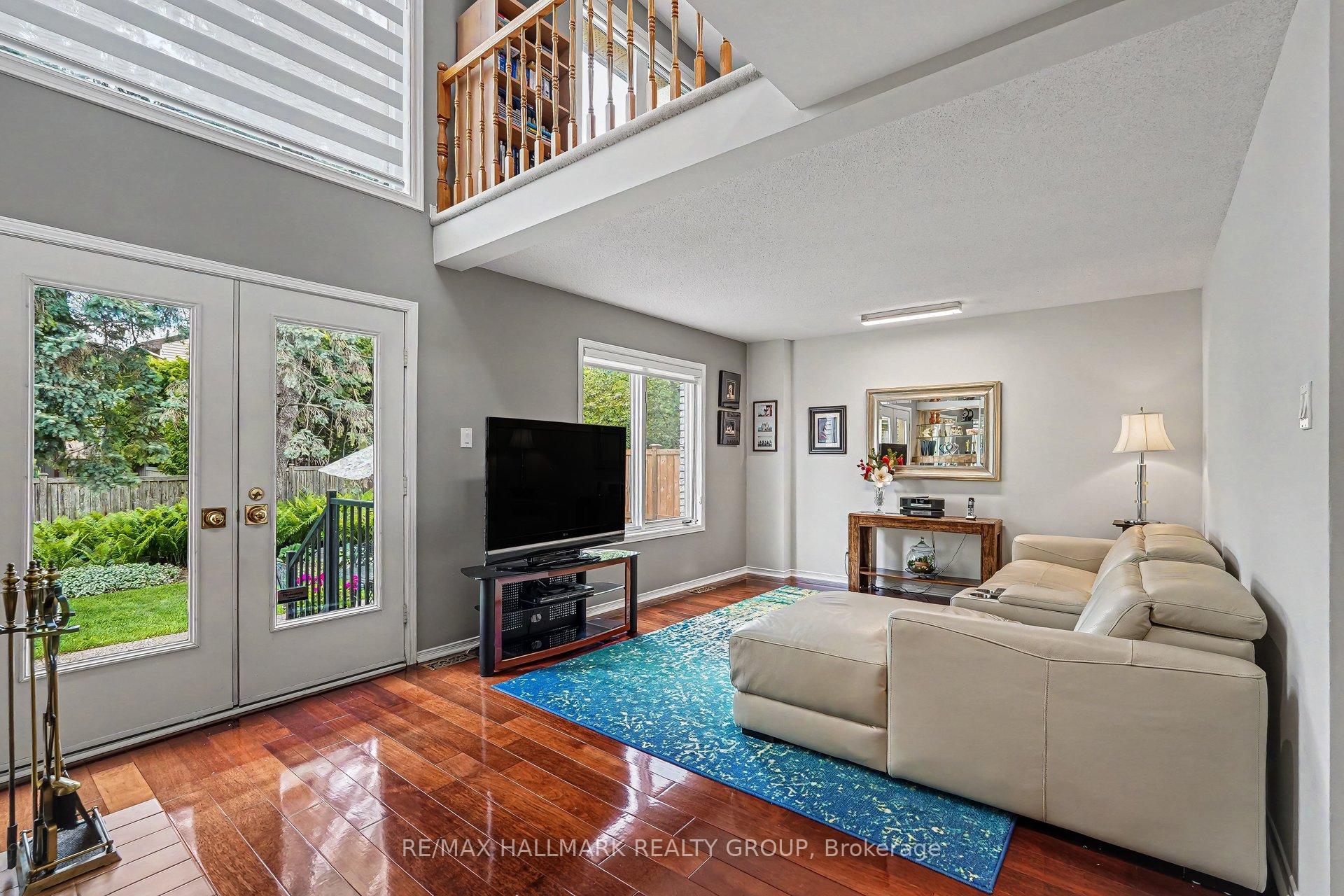 Photo 11 of 789 Mooneys Bay Place, Ottawa, Mooneys Bay/Riverside Park — HOMEH