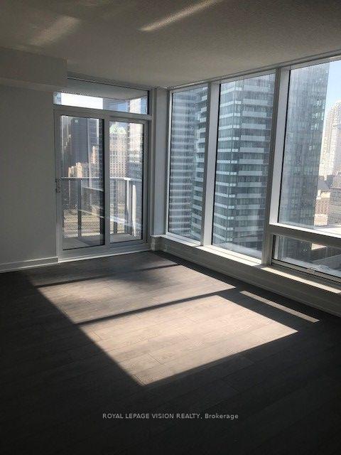 Photo 3 of Unit 2703, 10 York Street, Toronto, Waterfront Communities — HOMEH