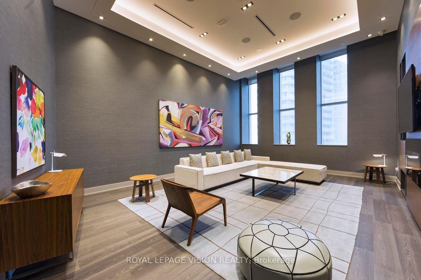 Photo 17 of Unit 2703, 10 York Street, Toronto, Waterfront Communities — HOMEH
