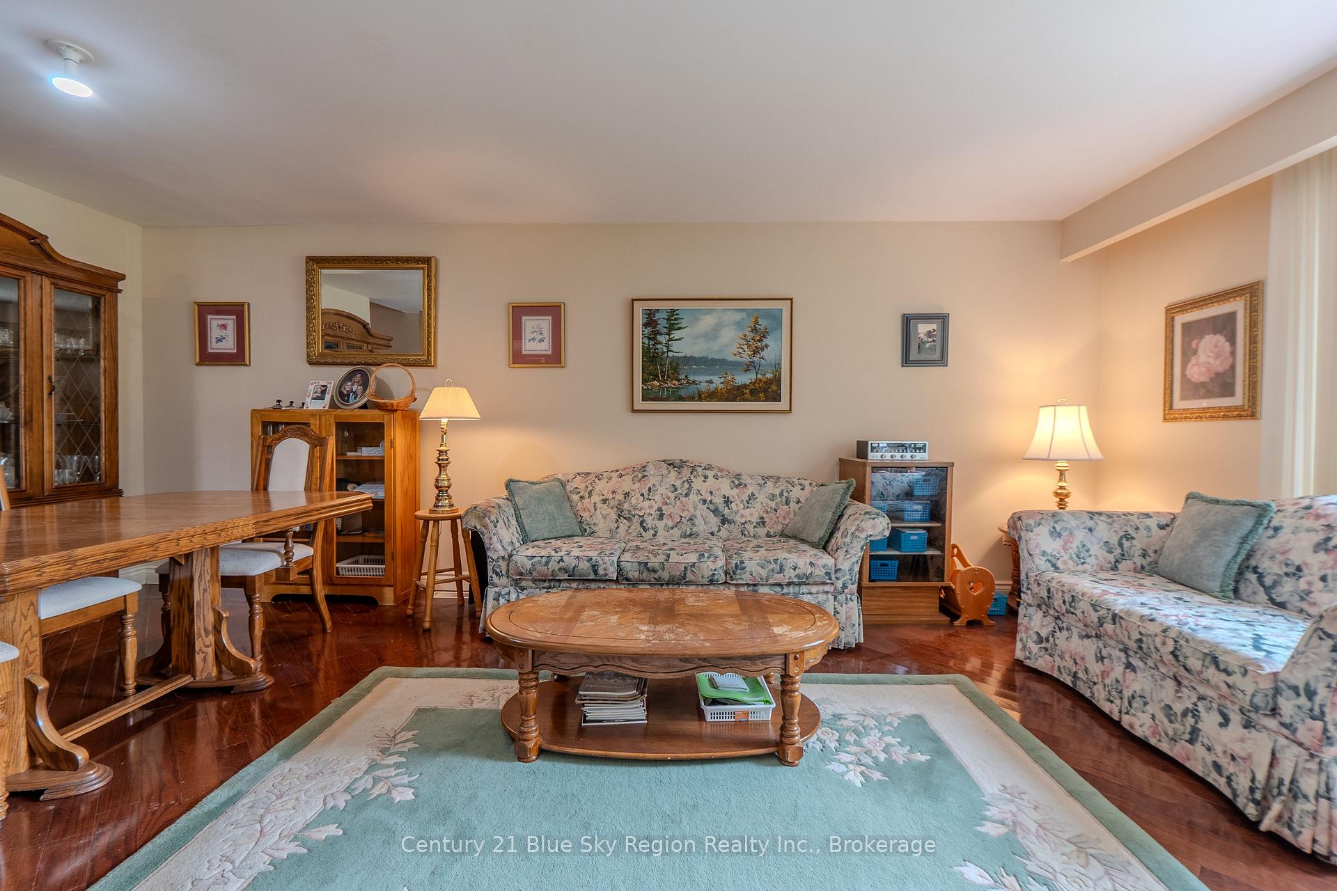 Photo 8 of 113 Sable Crescent, North Bay, Birchaven — HOMEH