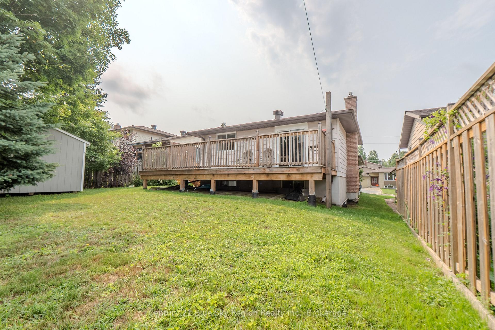 Photo 43 of 113 Sable Crescent, North Bay, Birchaven — HOMEH