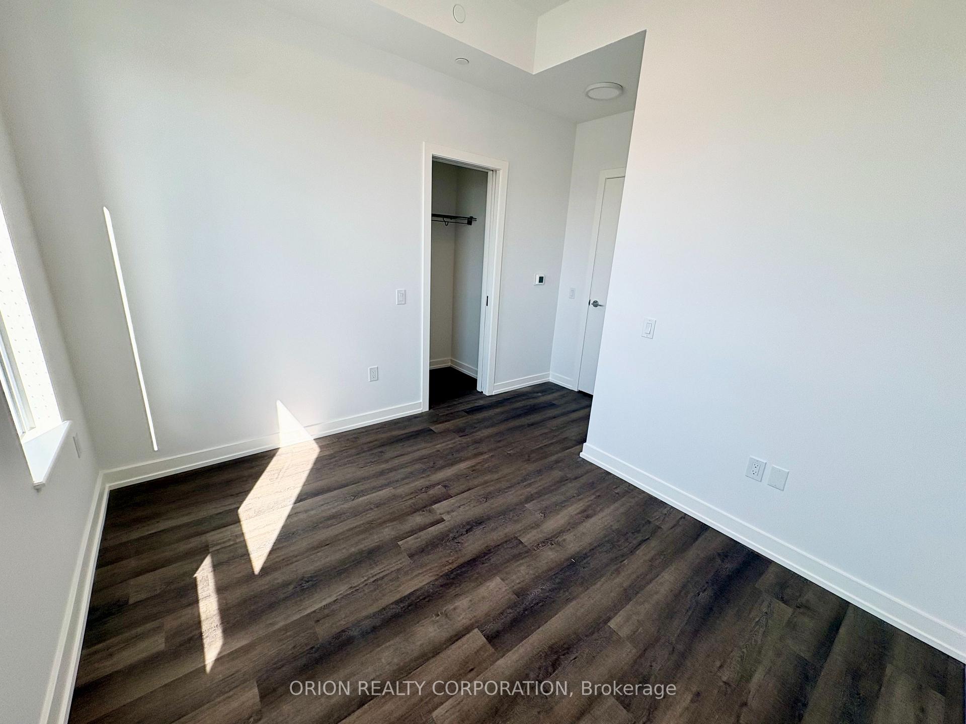 Photo 7 of Unit 302, 5 Meadowdale Road, Vaughan, Vaughan Corporate Centre — HOMEH