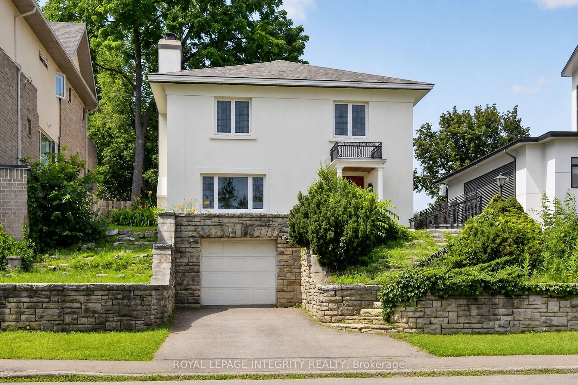 Photo of 84 Riverdale Avenue