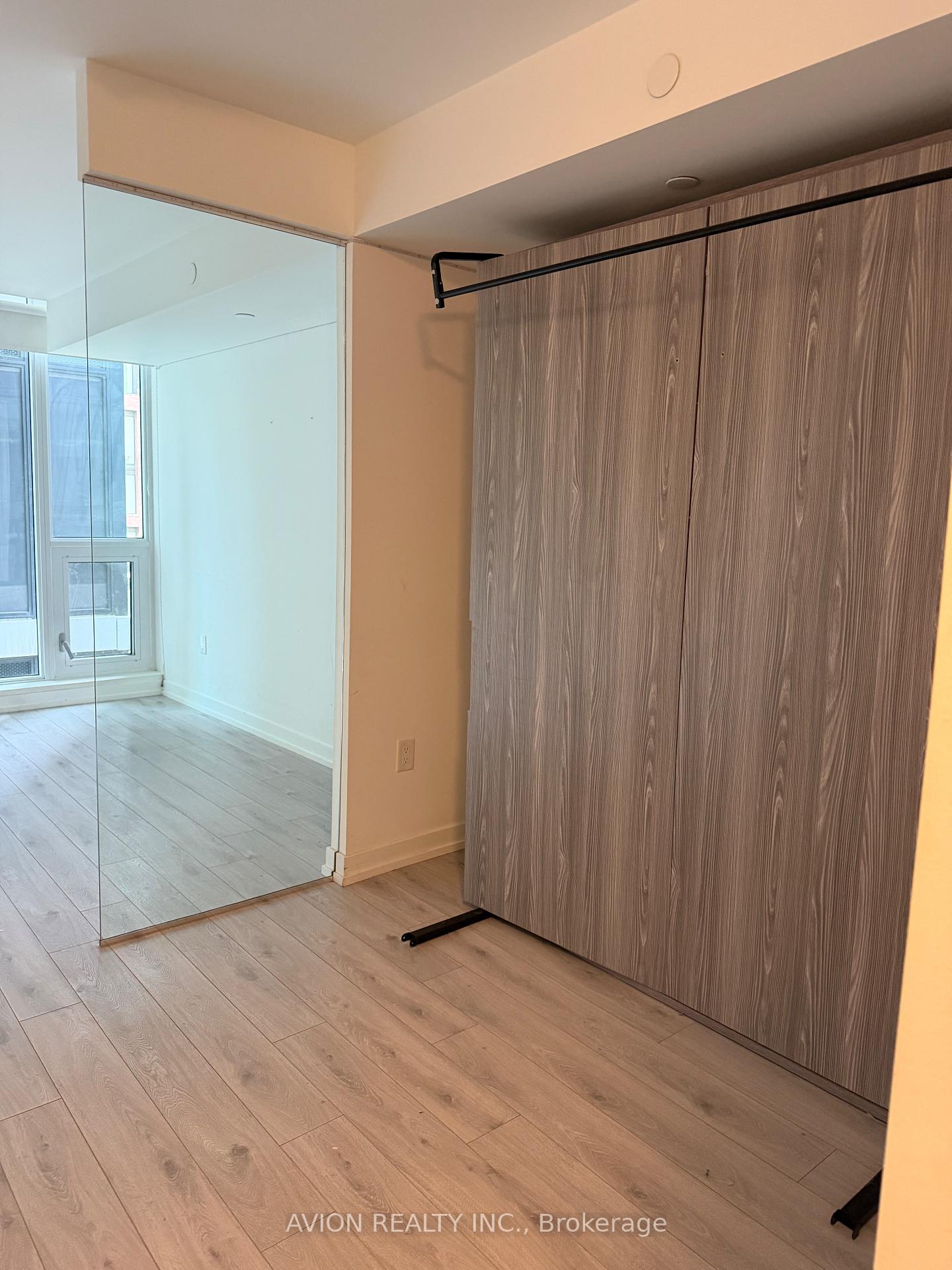 Photo 8 of Unit 731, 77 Shuter Street, Toronto, Church-Yonge Corridor — HOMEH